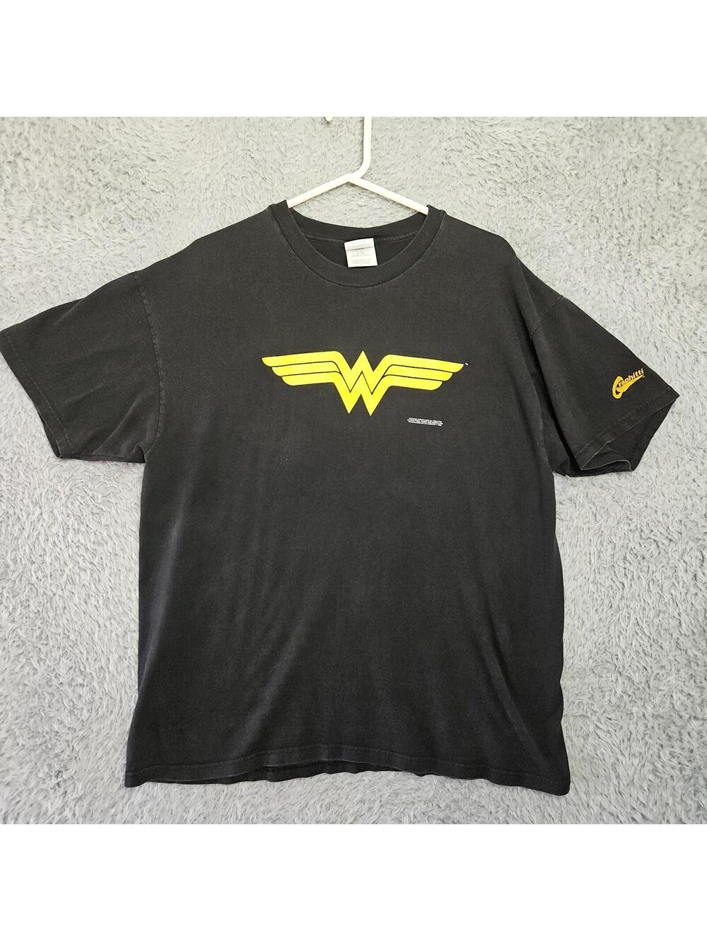 Wonder Woman Vintage T Shirt XL 90's Hanes Heavyweight 1996 Graphitti